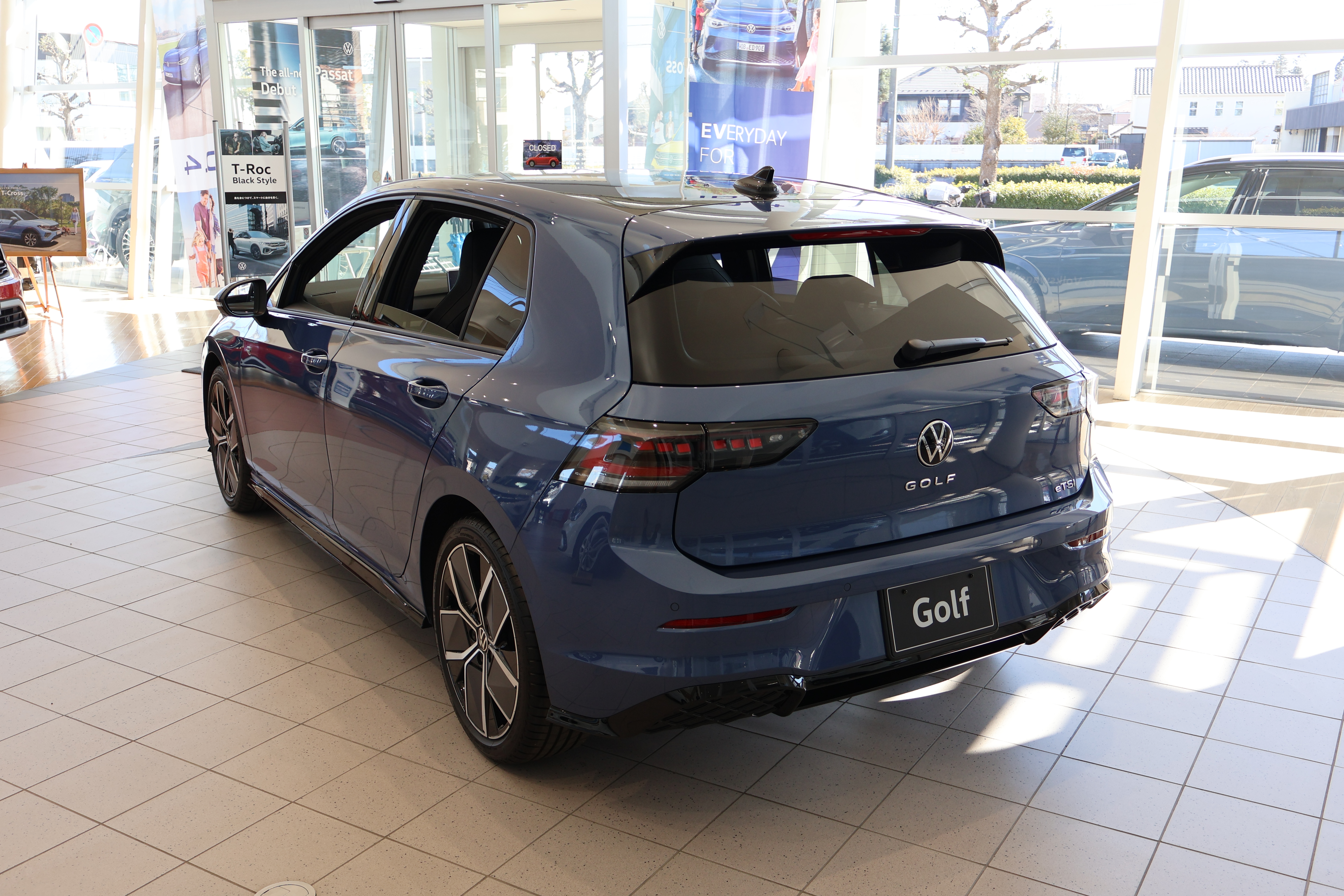 The new Golf eTSI R-Line 純正ナビ“Discover”、テクノロジーパッケージの画像2