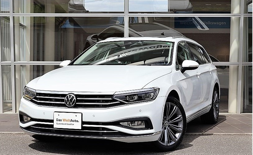 Passat Variant TDI Elegance Advance NAVI SunRoofの画像1