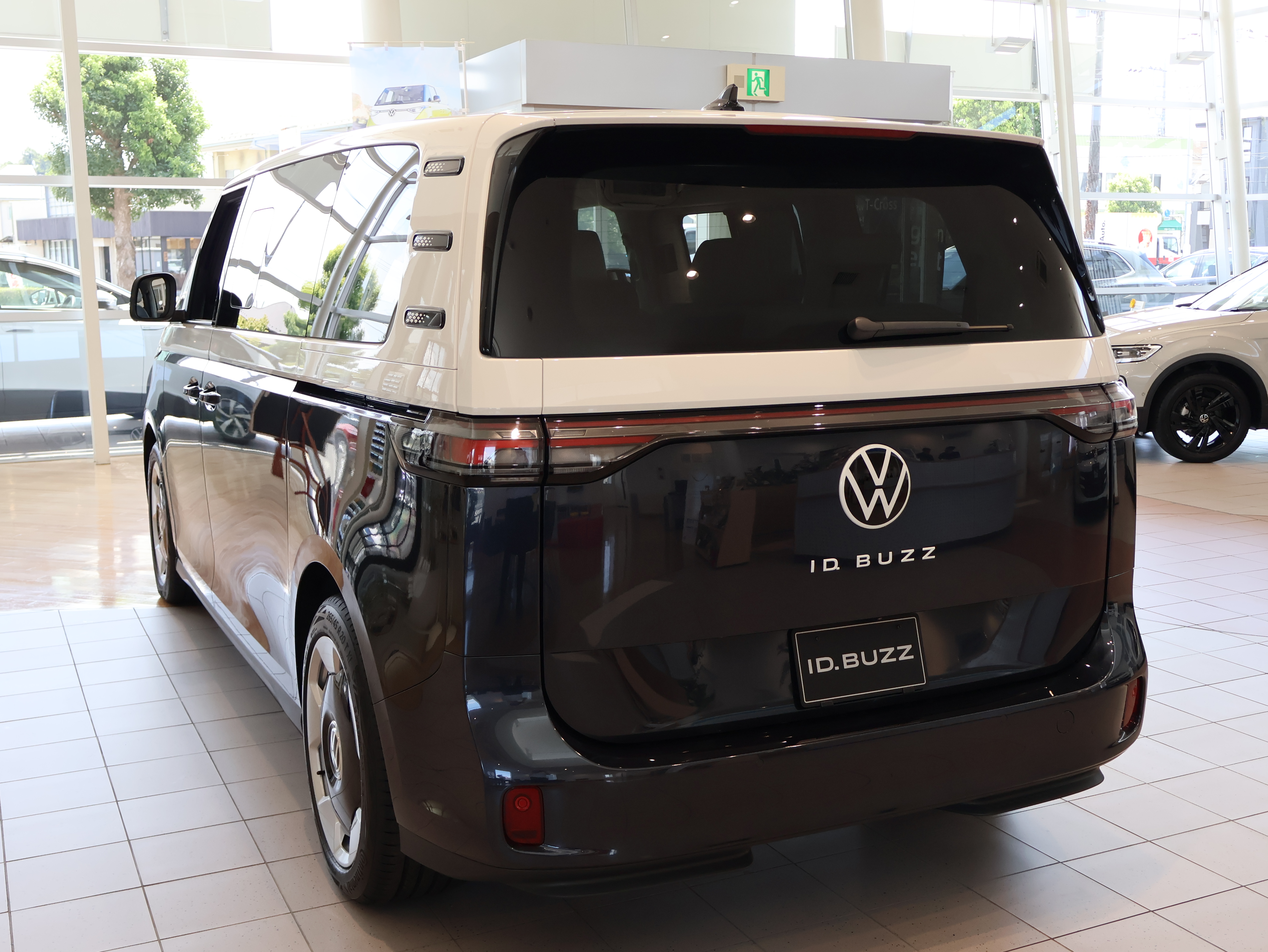 ID.Buzz Pro Long Wheelbase ラグジュアリーパッケージの画像2