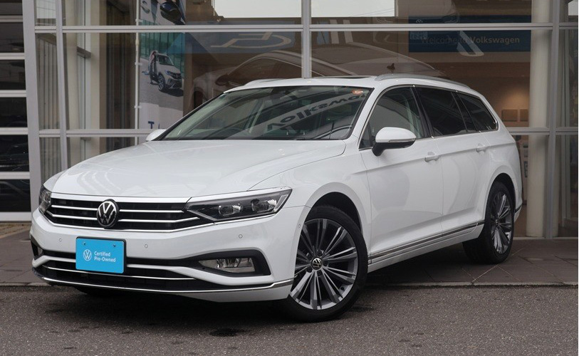 Passat Variant TDI Elegance Advance NAVI SunRoofの画像1