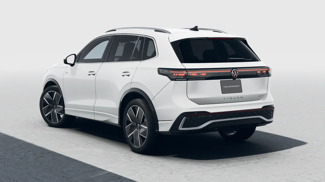 The all-new Tiguan eTSI R-Lineの画像2