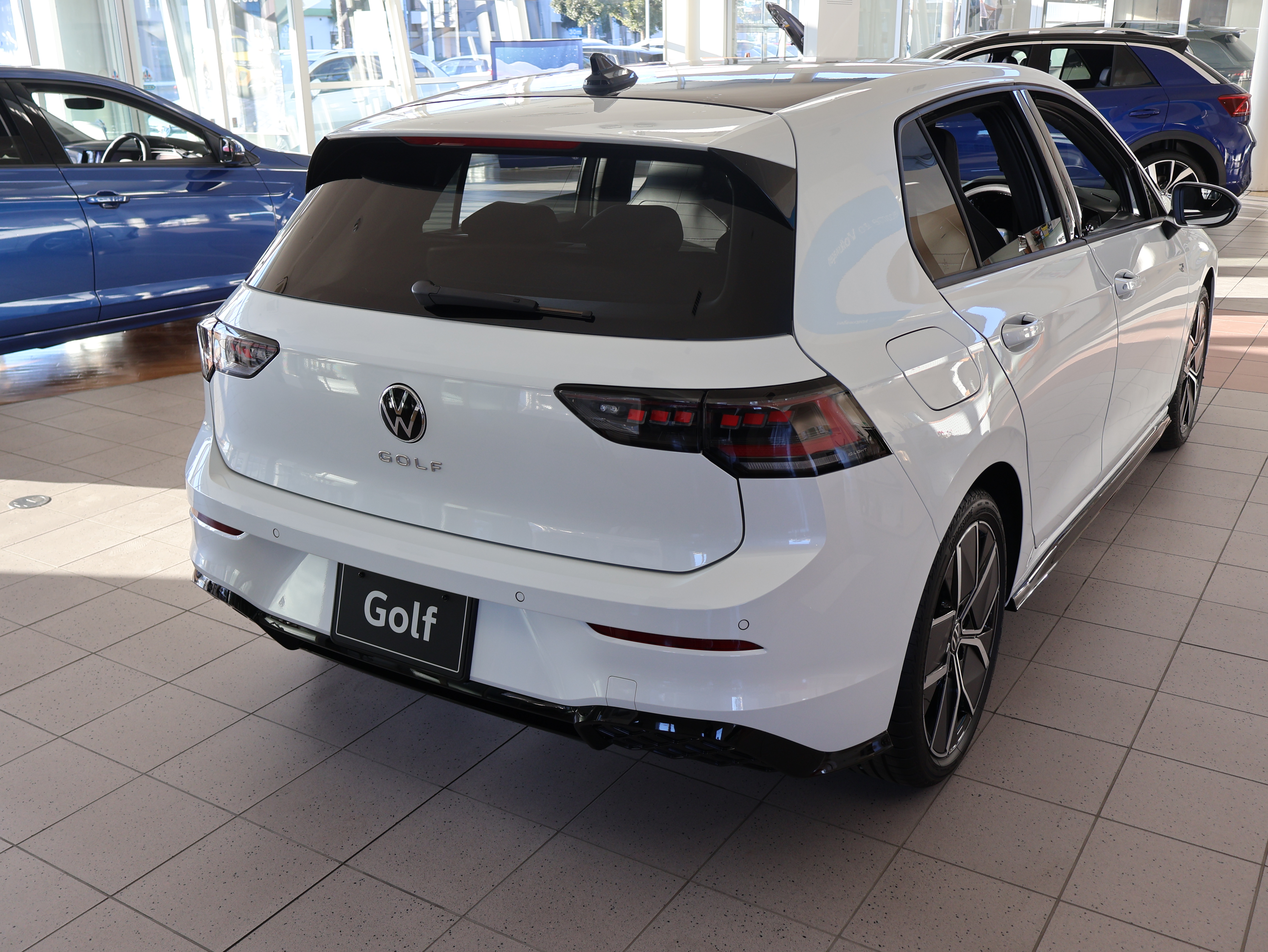 The new Golf TDI R-Line 純正ナビ“Discover”、テクノロジーパッケージの画像2